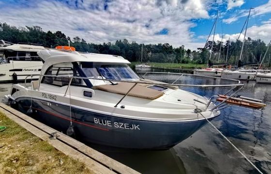 Beneteau Antares 8 Blue Szejk