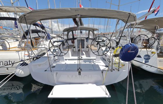 Beneteau First 36 March