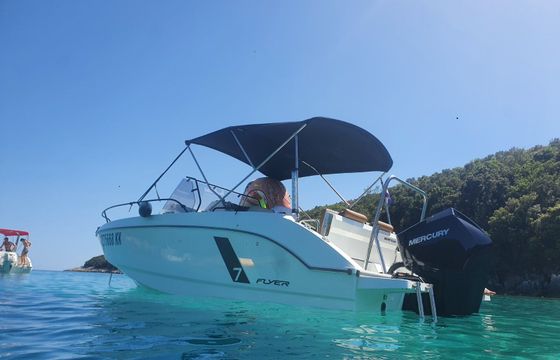 Beneteau Flyer 7 Sundeck 21