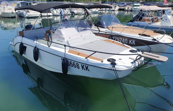 Beneteau Flyer 7 Sundeck 21