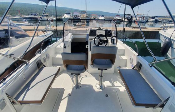 Beneteau Flyer 7 Sundeck 21