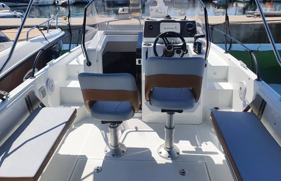 Beneteau Flyer 7 Sundeck 21