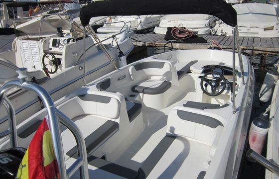 Bayliner 6 Laura