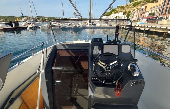 Beneteau Flyer 7.7 Menorcamar 7