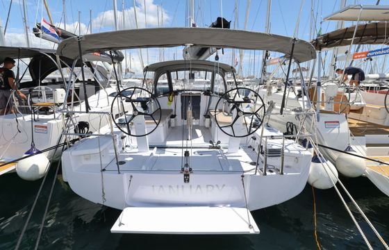 Beneteau First 36 January