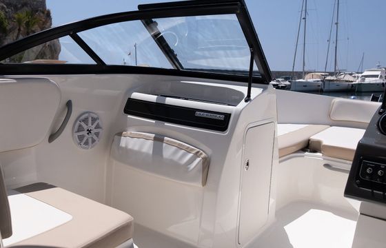 Bayliner VR5 E 19