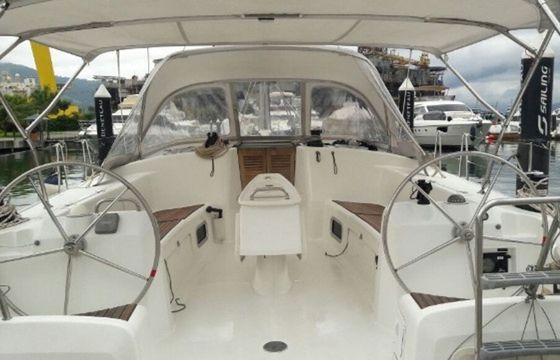 Beneteau Cyclades 50 BYC Angra