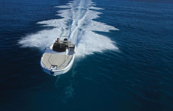 Beneteau Flyer 6.6 Sundeck