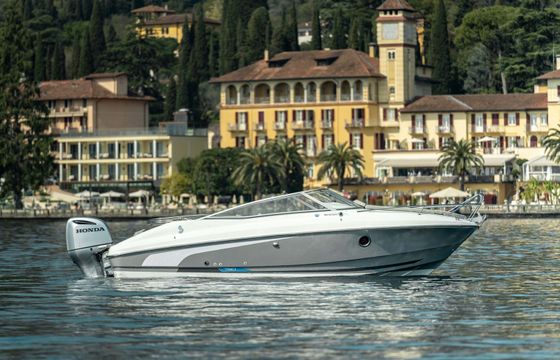 Beneteau Flyer 750 Cabrio