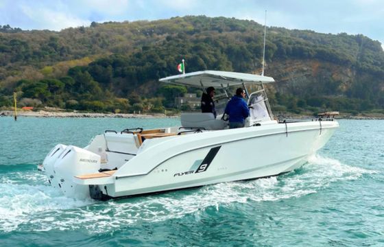 Beneteau Flyer 9 Spacedeck Flyer 9