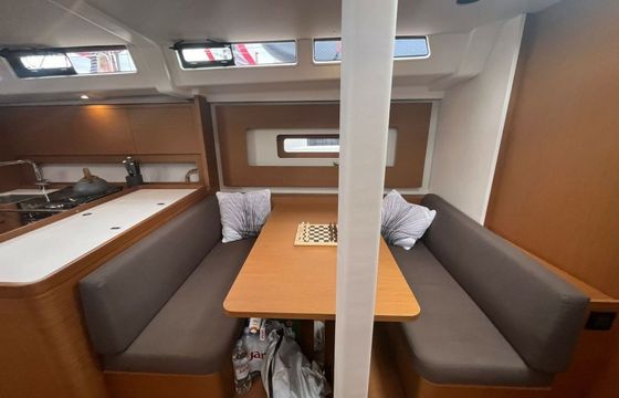 Beneteau First 44 Checkmate