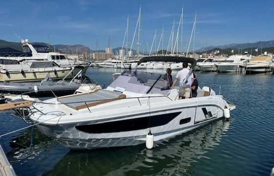 Beneteau Flyer 9 Sundeck Bel Air 2