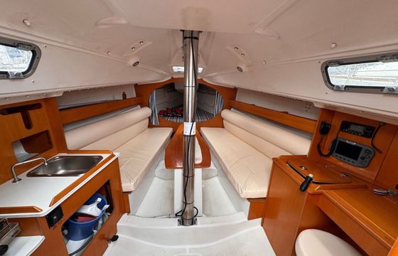 Beneteau First 27.7 Raton Laveur