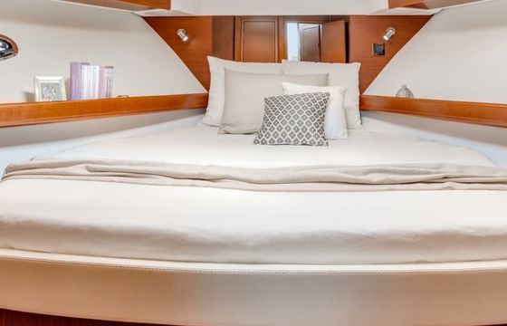 Beneteau Antares 42 Antares