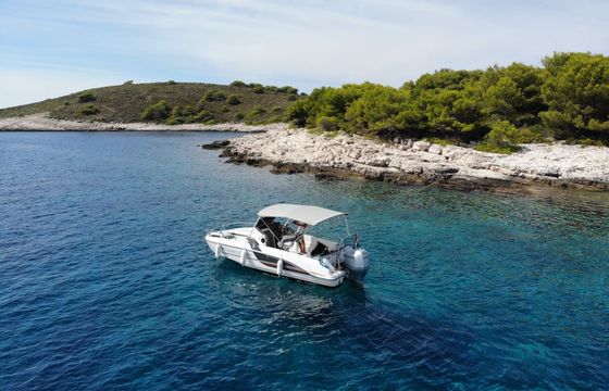 Beneteau Flyer 6.6 Spacedeck 15