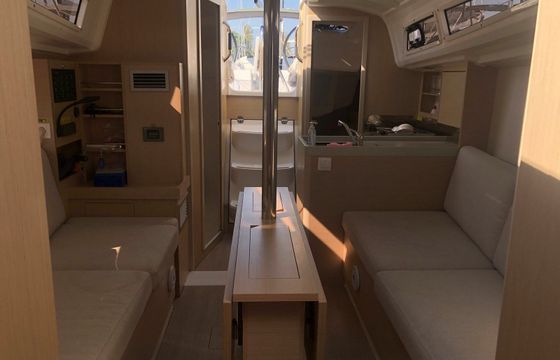 Beneteau Oceanis 30.1 One