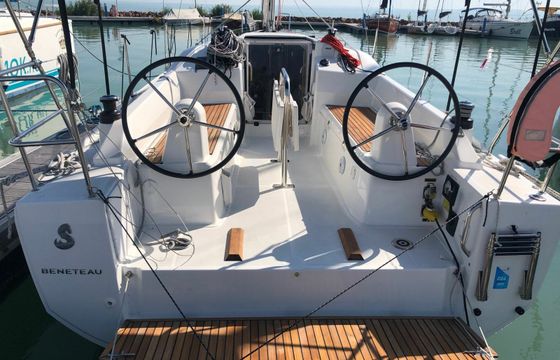 Beneteau Oceanis 30.1 One