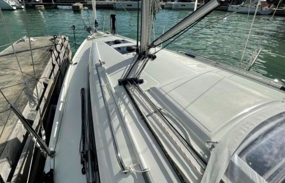 Beneteau Oceanis 30.1 Peanut