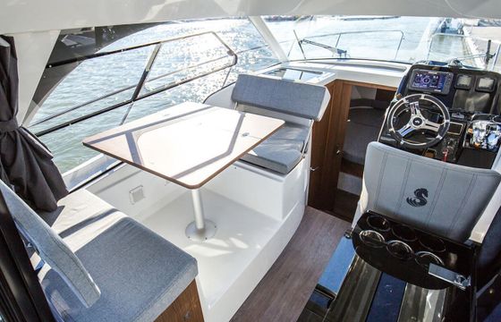 Beneteau Antares 9 23