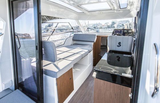 Beneteau Antares 9 23