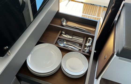 Beneteau Antares 9 Ana