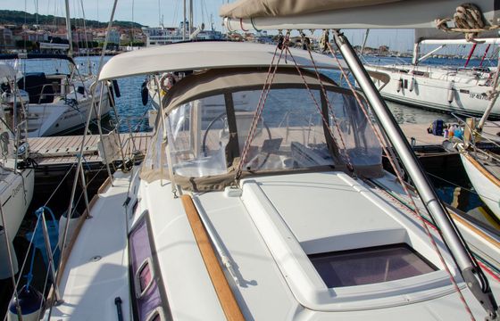 Beneteau Oceanis 34 Izar