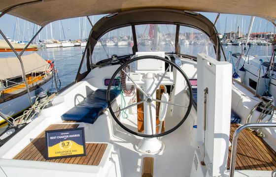 Beneteau Oceanis 34 Izar