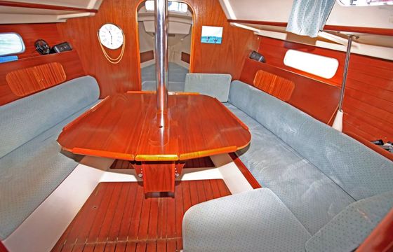 Beneteau Oceanis 321 Columbretes