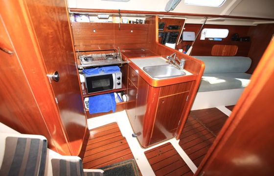 Beneteau Oceanis 321 Columbretes