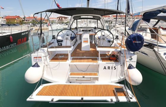 Beneteau Oceanis 35.1 Aris