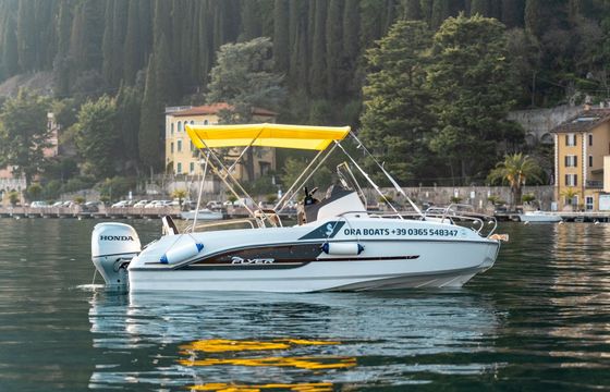 Beneteau Flyer 5.5 Sun Deck Tre