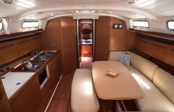Beneteau Cyclades 43.4 George's
