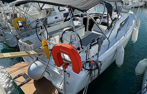 Beneteau Oceanis 34.1 Arnie