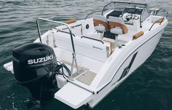 Beneteau Flyer 7 Sundeck 2