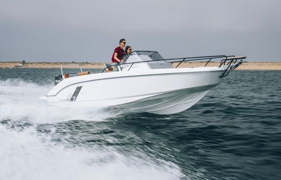 Beneteau Flyer 7 Sundeck 2