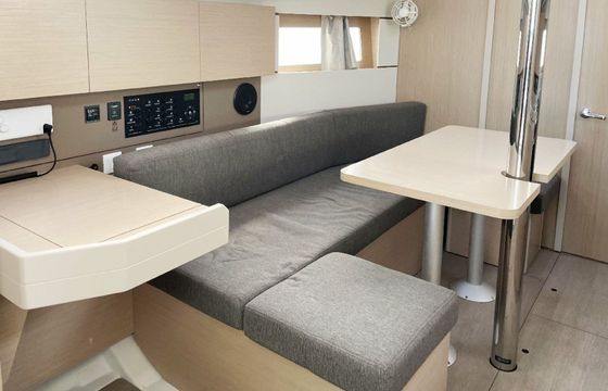 Beneteau Oceanis 35.1 Mistral