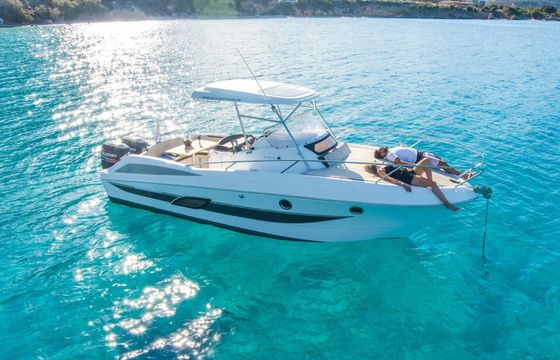 Beneteau Flyer 9 Sundeck Incredible Too