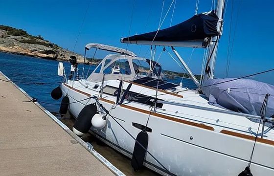 Beneteau Oceanis 37 Serenade