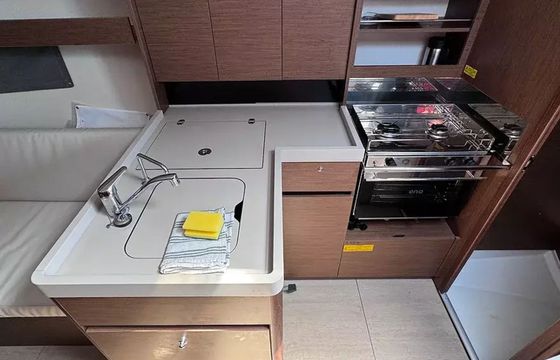 Beneteau Oceanis 34.1 Anoia