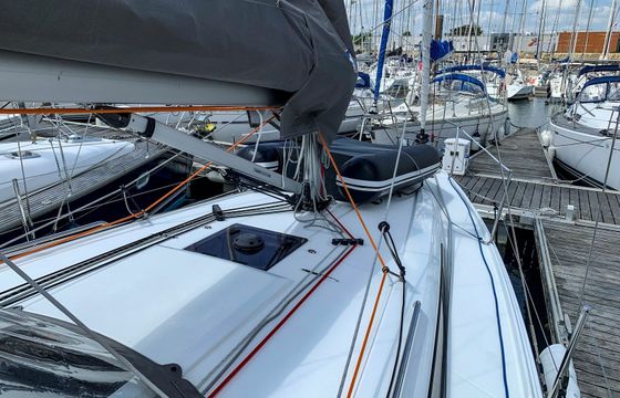 Beneteau Oceanis 34.1 Luna