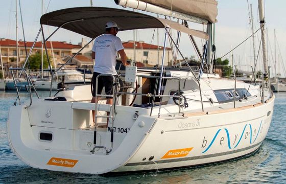 Beneteau Oceanis 31 Moody Blues