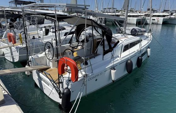 Beneteau Oceanis 30.1 Manana