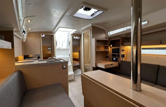 Beneteau Oceanis 34 Altair