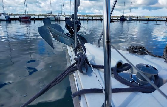 Beneteau Oceanis 34 Dizzy Lizzy