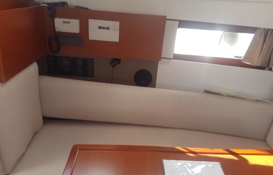 Beneteau Oceanis 38 Matilde