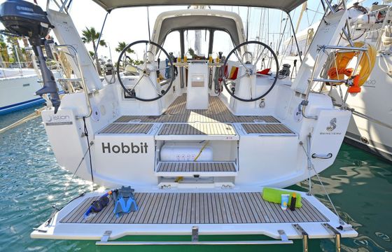 Beneteau Oceanis 35 Hobbit