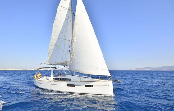 Beneteau Oceanis 35 Hobbit