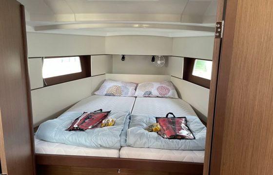 Beneteau Oceanis 38.1 Gwada