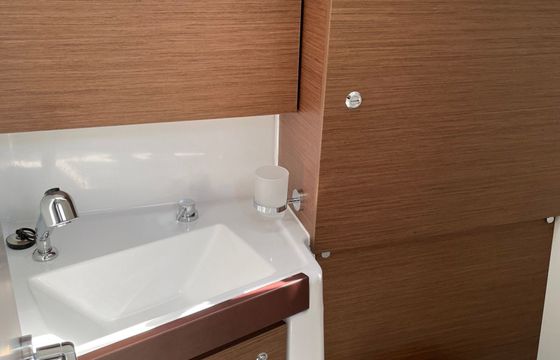 Beneteau Oceanis 38.1 Gwada