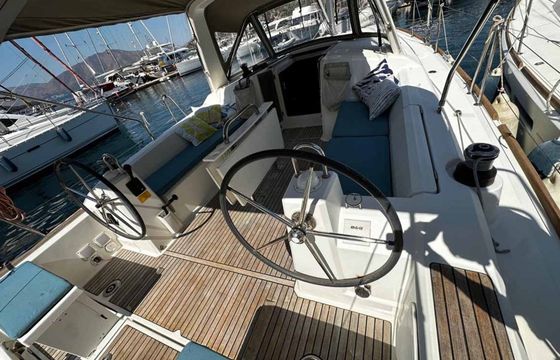 Beneteau Oceanis 38.1 Ida